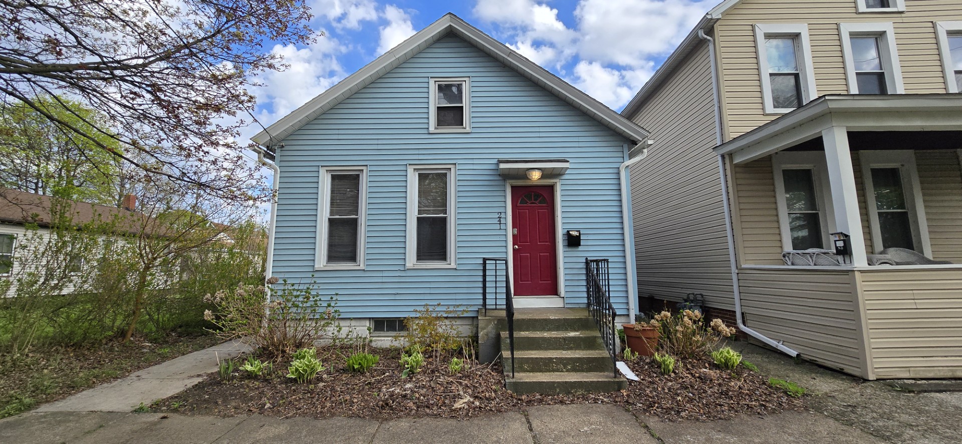 241 Short Street